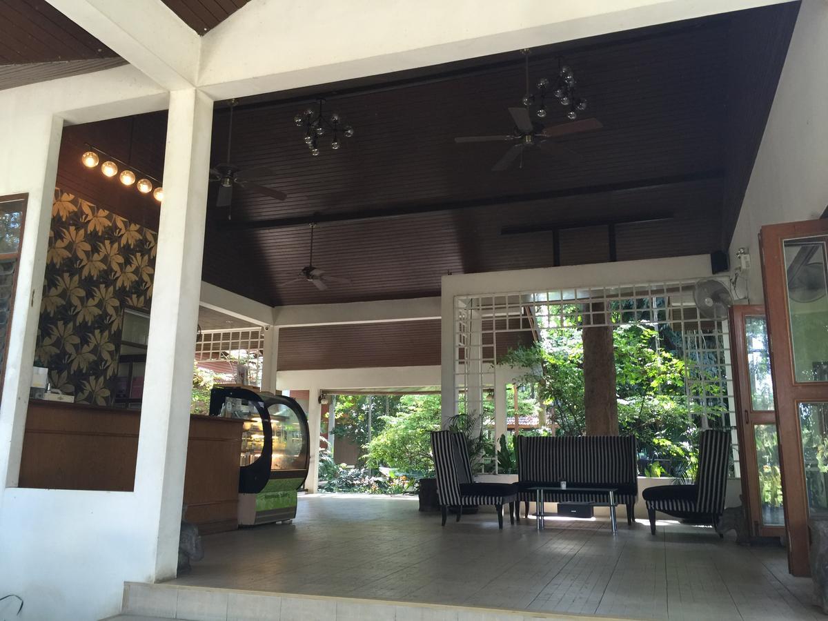 Tree House Hotel Sisaket Zewnętrze zdjęcie